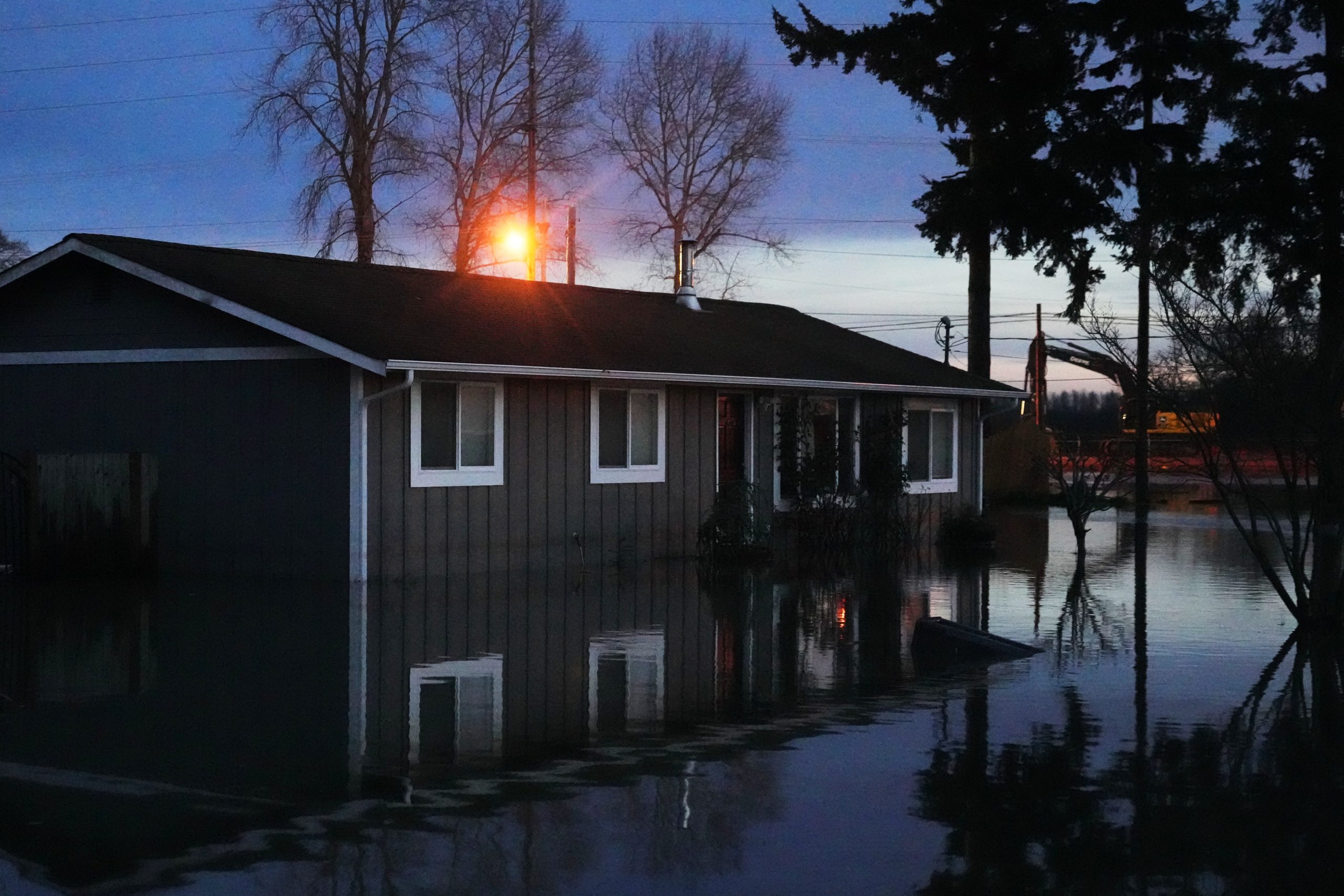 Washington State Grapples with Devastating Floods as Successive Atmospheric Rivers Unleash Widespread Destruction