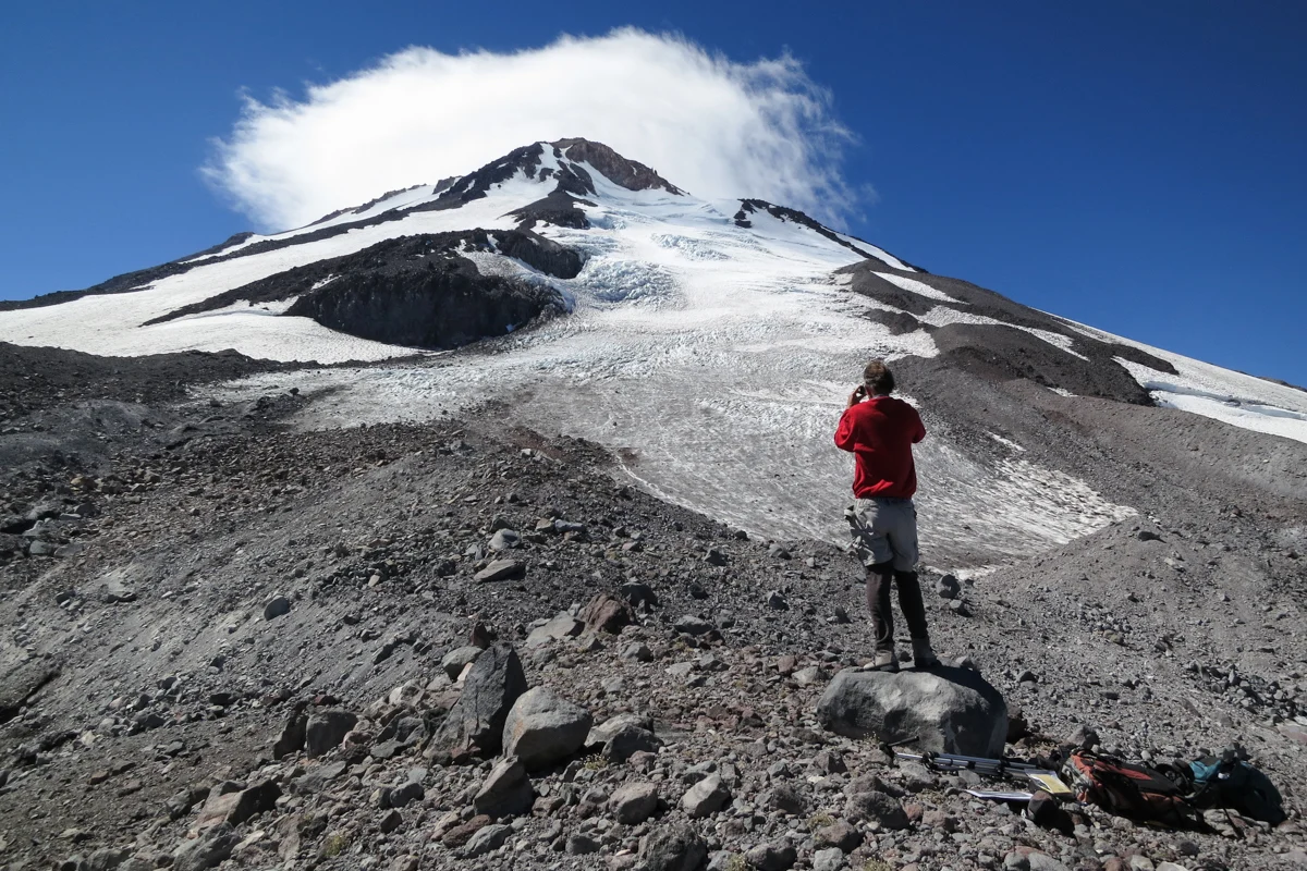 Mount Shasta’s Glaciers Vanish, Echoing a Wider Climate Crisis